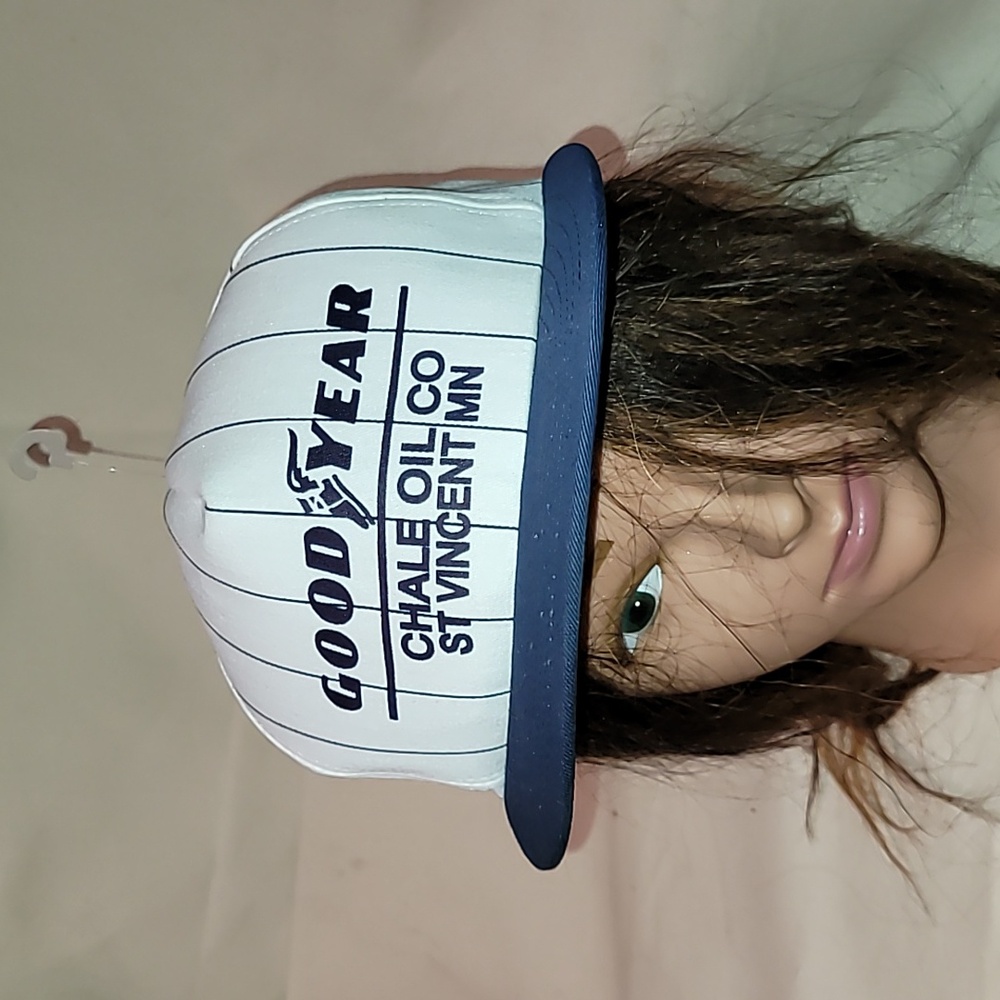 Vintage. Made in USA  DEADSTOCK. Good Year. St. Vincent MN. Snap-back